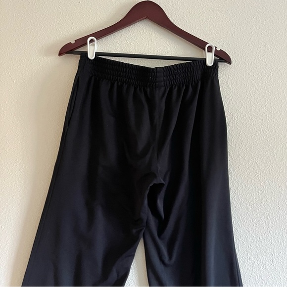 Under Armour Women's Black Loose Lightweight Sweatpants Size Large - Picture 8 of 10